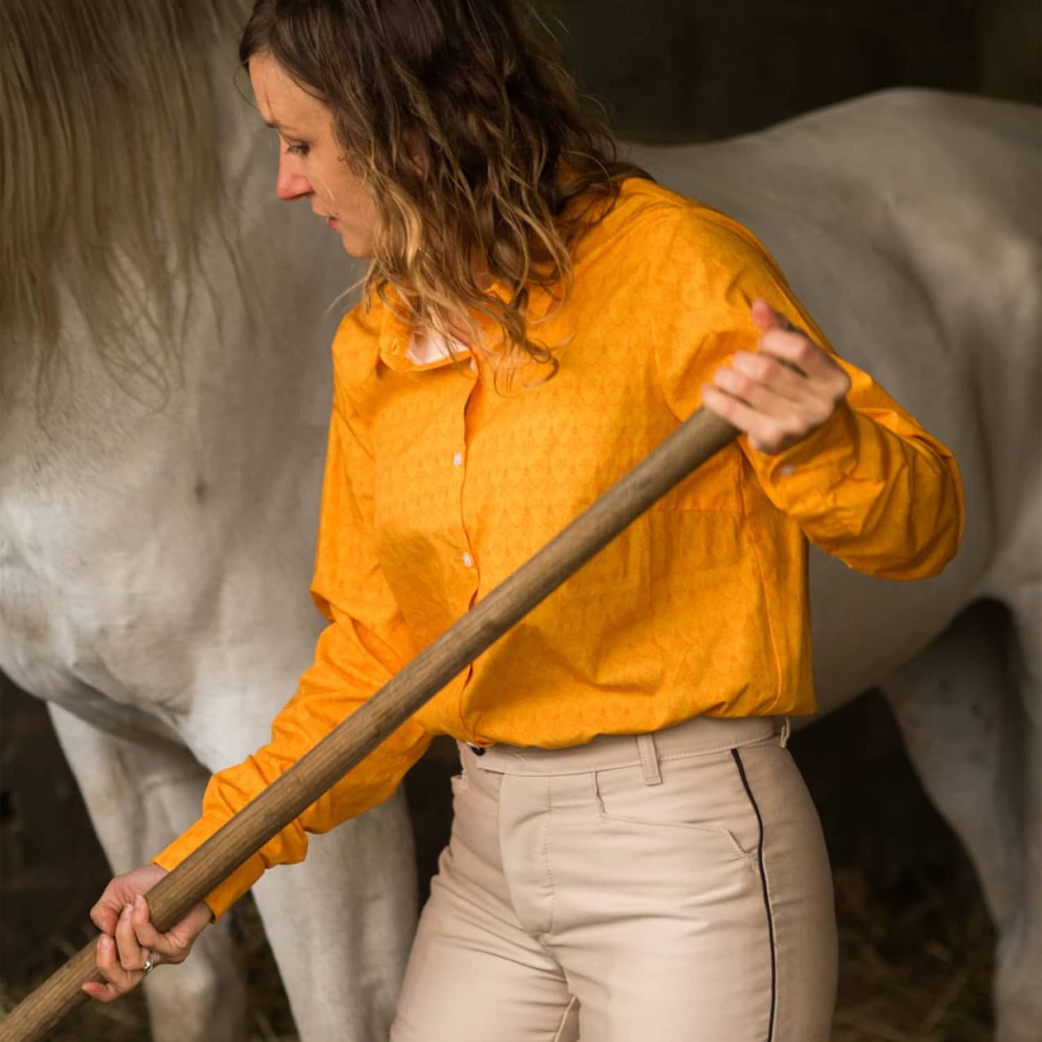 Chemises camarguaises femme - Vincent et Mireille